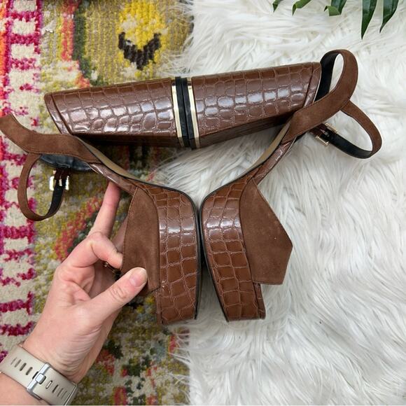 Kenneth Cole Brown Chunky Platform Dolly Suede & Croc Embossed Leather Sandal 8 - Picture 6 of 10